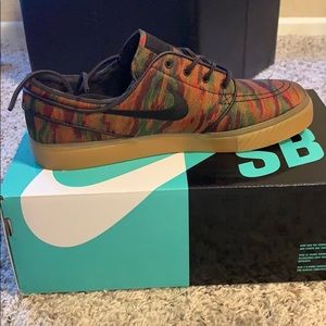 Nike Zoom Stefan Janoski CNVS PRM sz 9